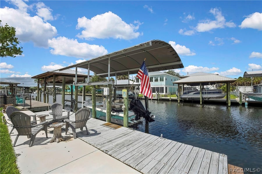 Property photo for 2630 N Comanche Point, Crystal River, FL