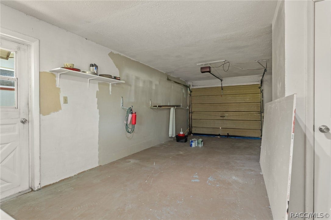 75 S Osceola Street, Beverly Hills, FL 34465