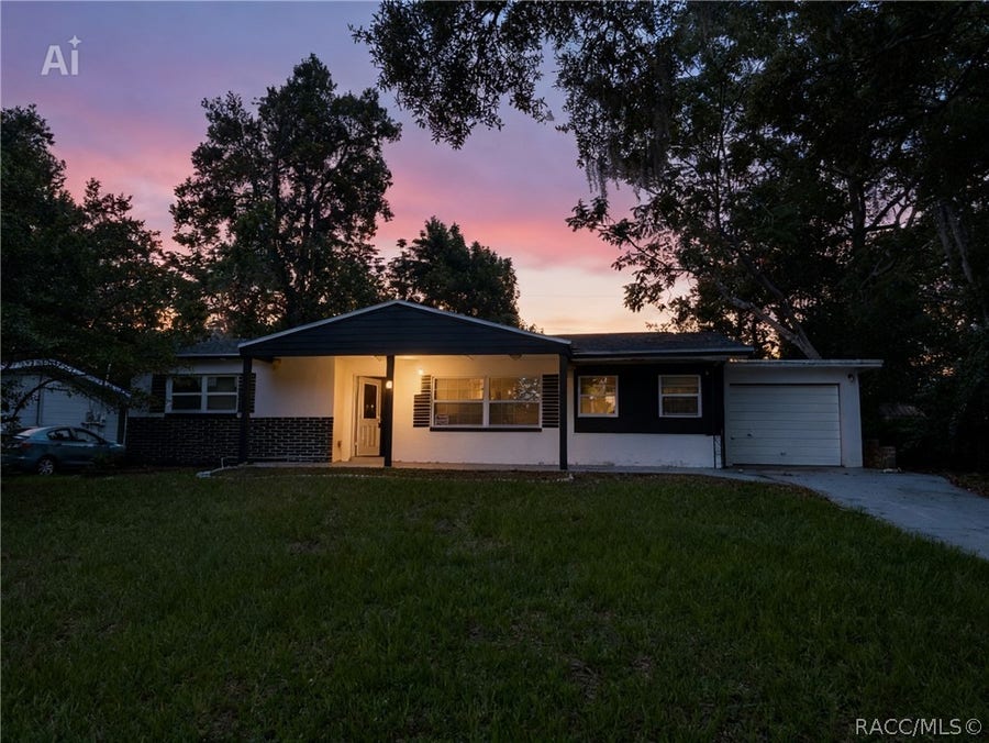 Property photo for 11 S Tyler Street, Beverly Hills, FL