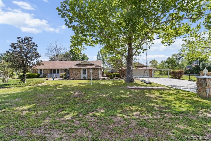 Property photo for 8921 S Thoroughbred Point, Inverness, FL
