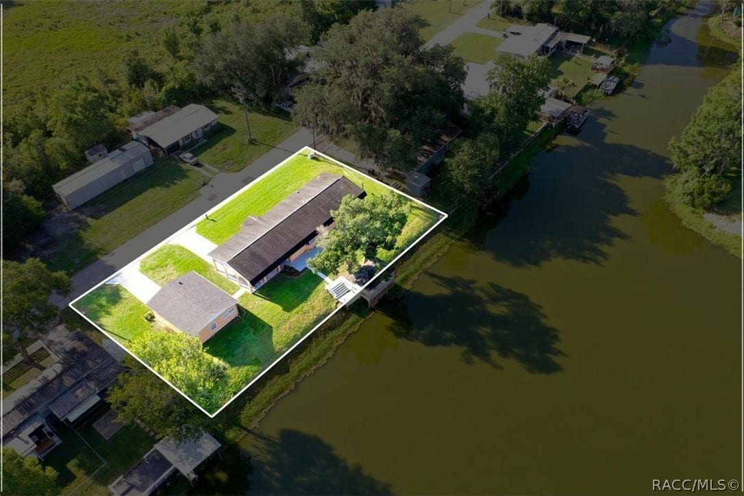 928 S Shad Terrace, Inverness, FL 34450 928 S Shad Terrace, Inverness, FL 34450