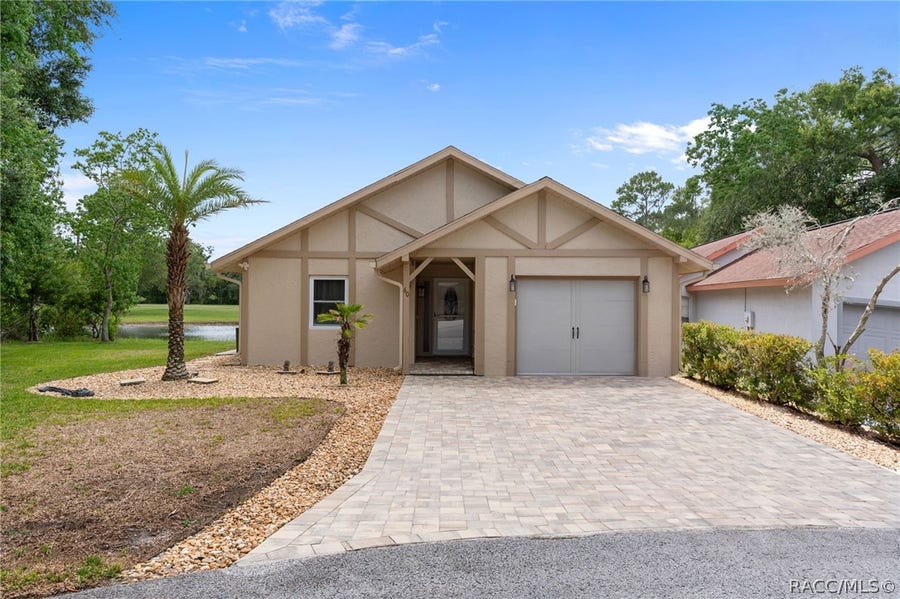 Property photo for 60 Golfview Court, Homosassa, FL