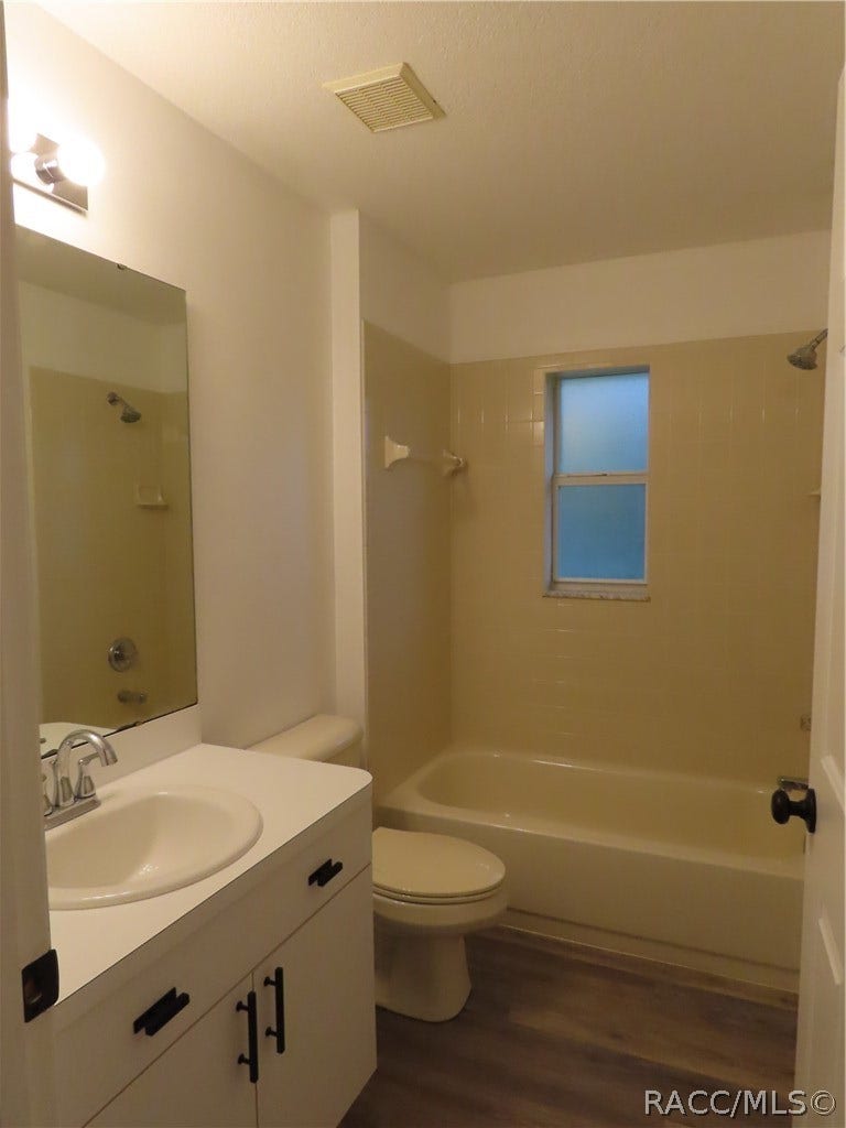 7126 E Anella Court, Inverness, FL 34450 7126 E Anella Court, Inverness, FL 34450