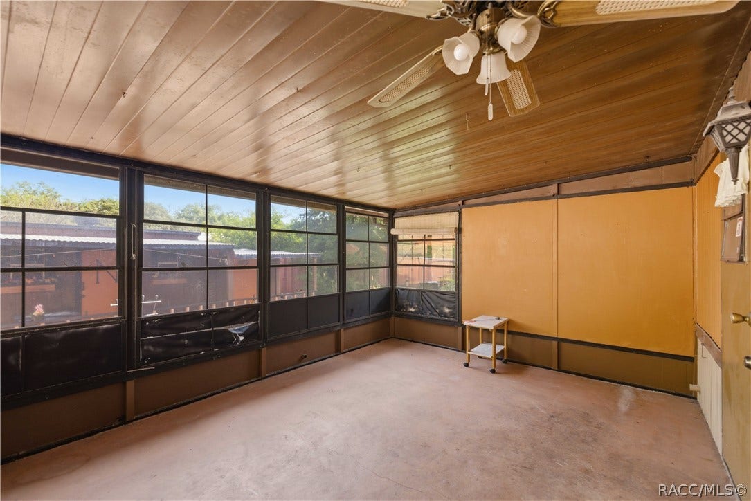 7509 W Merry Lane, Homosassa, FL 34446 Enclosed Screened Porch