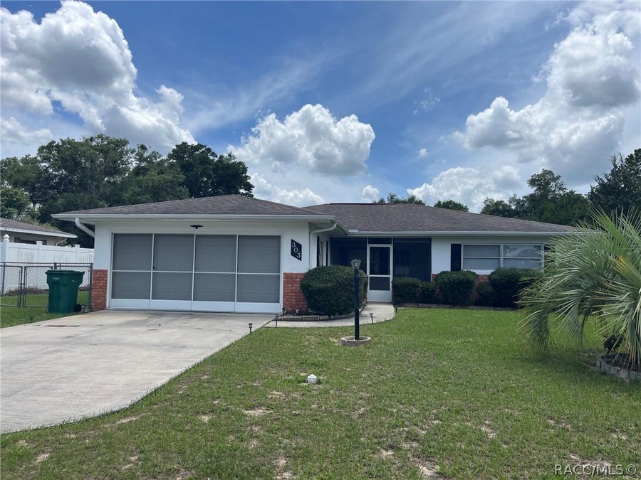 Property photo for 303 Camellia Avenue, Inverness, FL