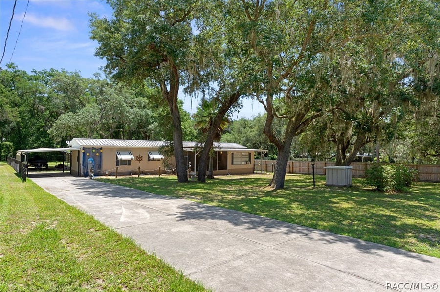 Property photo for 8343 S Cove Point, Floral City, FL