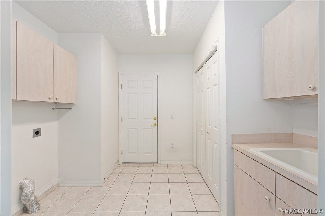 2657 E Hampshire Street, Inverness, FL 34453 2657 E Hampshire Street, Inverness, FL 34453