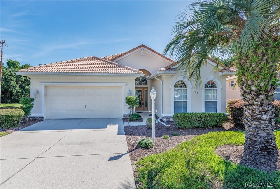 Property photo for 639 W Doerr Path, Hernando, FL
