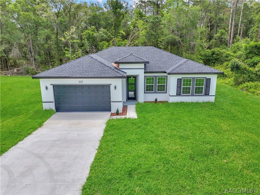 Property photo for 225 E Caldwell Drive, Dunnellon, FL