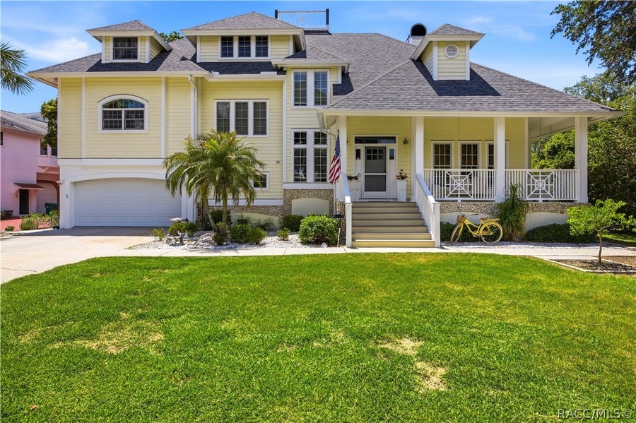 Property photo for 11905 W Riverhaven Drive, Homosassa, FL