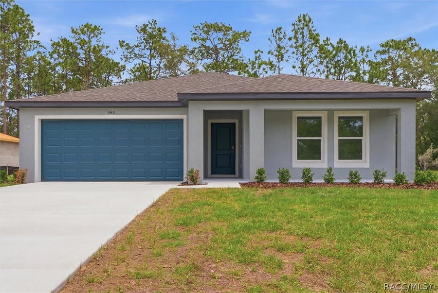Property photo for 593 W Heronsbill Lane, Dunnellon, FL