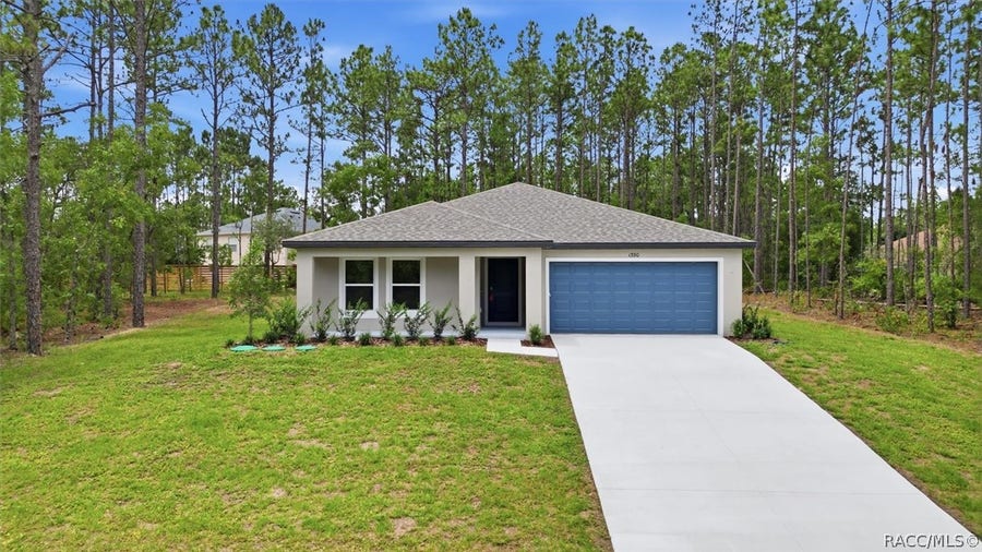 Property photo for 1390 W Kenmore Drive, Dunnellon, FL