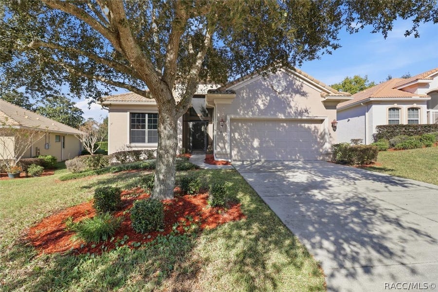 Property photo for 1027 W Skyview Crossing Drive, Hernando, FL