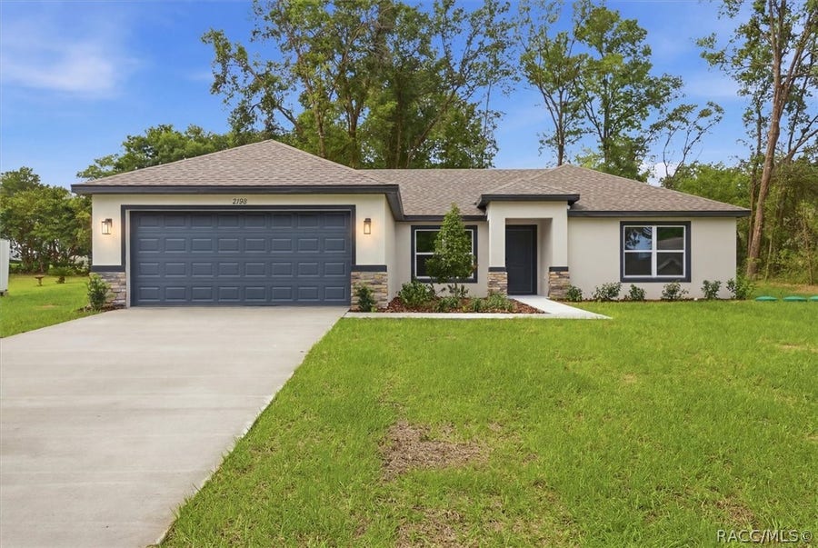 Property photo for 2180 W Dolphin Drive, Dunnellon, FL