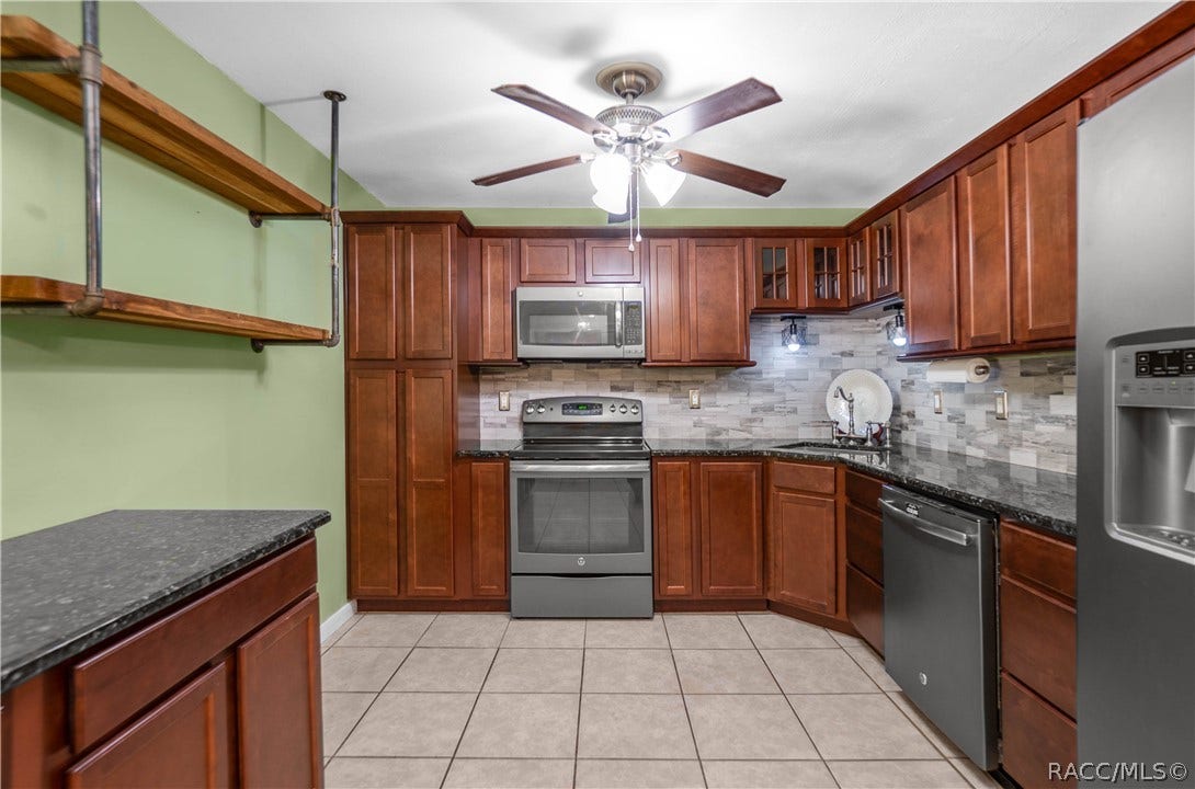 11131 E Ownbey Court, Floral City, FL 34436 11131 E Ownbey Court, Floral City, FL 34436