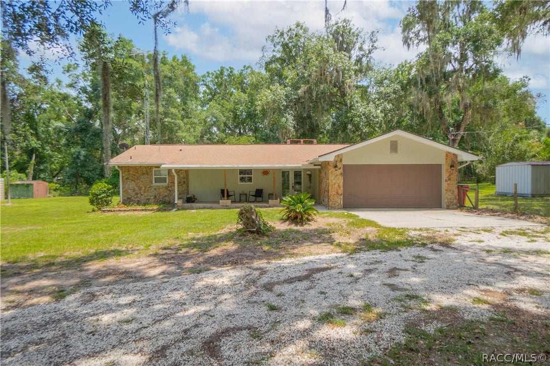 11131 E Ownbey Court, Floral City, FL 34436 11131 E Ownbey Court, Floral City, FL 34436