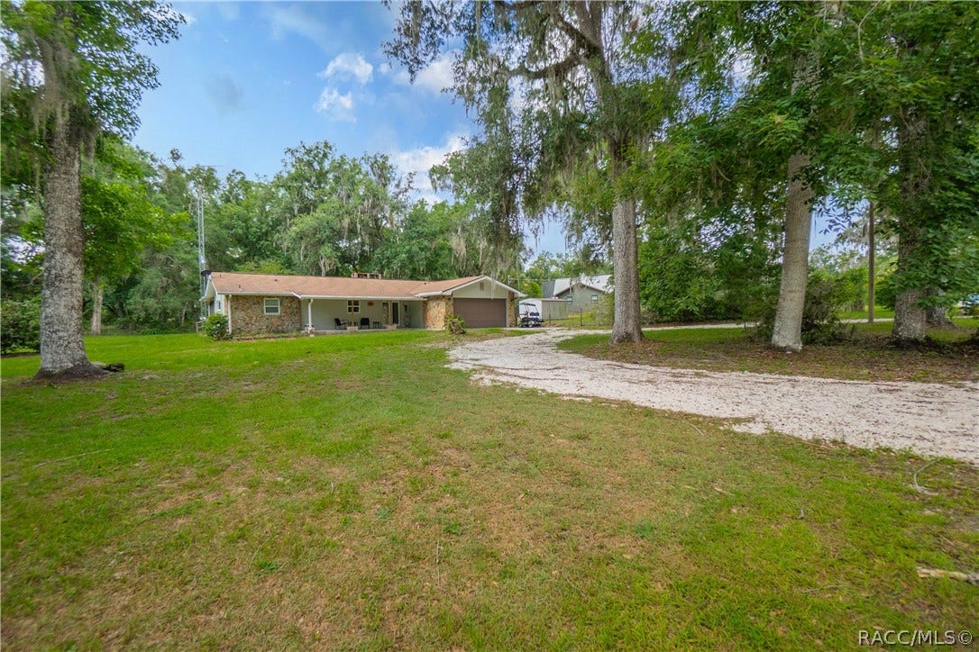 11131 E Ownbey Court, Floral City, FL 34436 11131 E Ownbey Court, Floral City, FL 34436