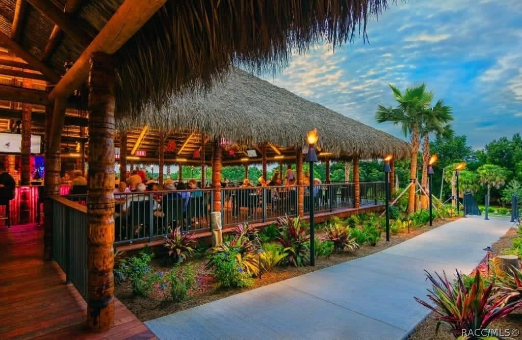 Nights at another private dining facility and tiki 
Bar with live entertainment