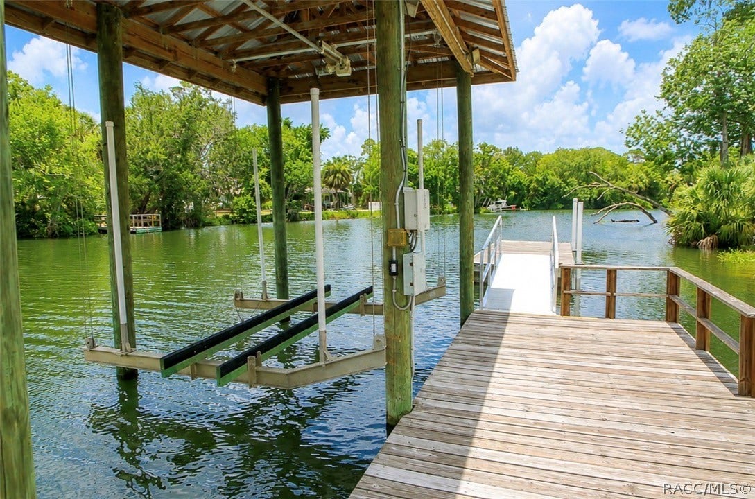 11610 N Caribee Point, Inglis, FL 34449 11610 N Caribee Point, Inglis, FL 34449