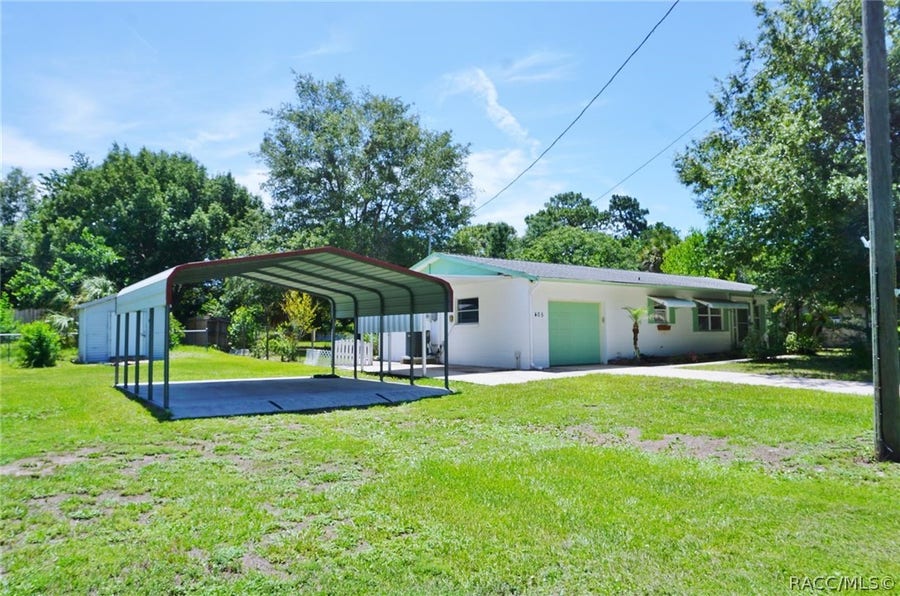 Property photo for 405 S Camellia Avenue, Crystal River, FL