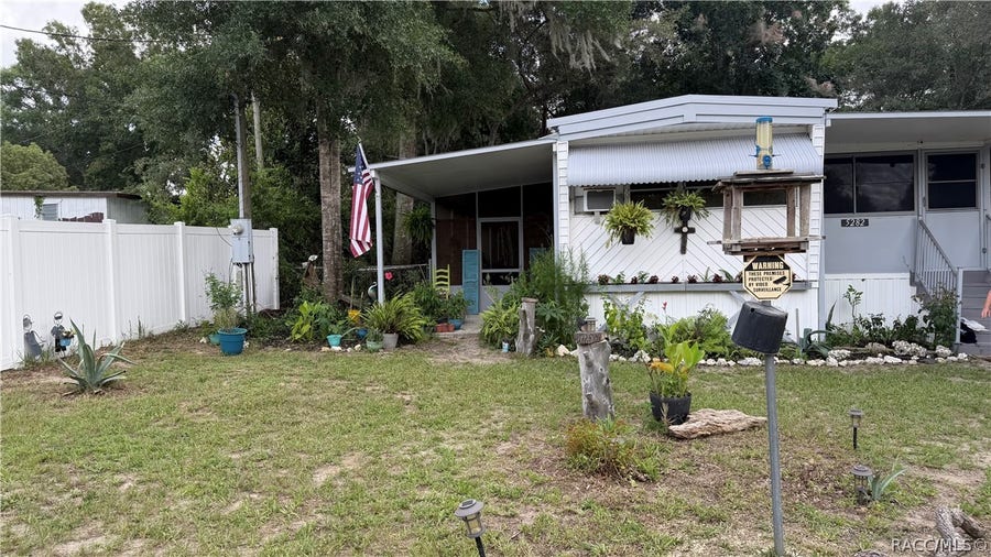 Property photo for 5282 W BLADE Lane, Dunnellon, FL