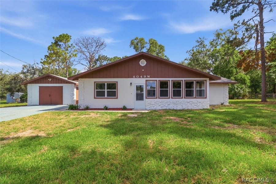 Property photo for 6049 W Green Acres Street, Homosassa, FL