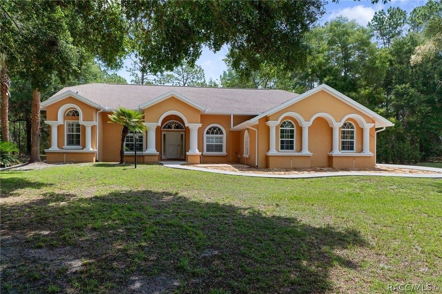 Property photo for 7145 SW 181st Avenue, Dunnellon, FL