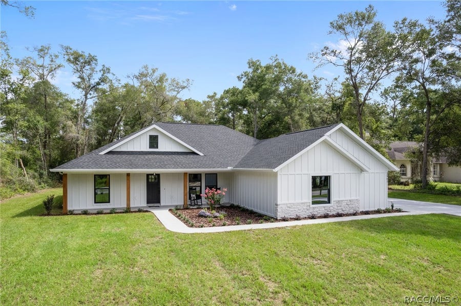 Property photo for 2961 E Angelina Street, Inverness, FL