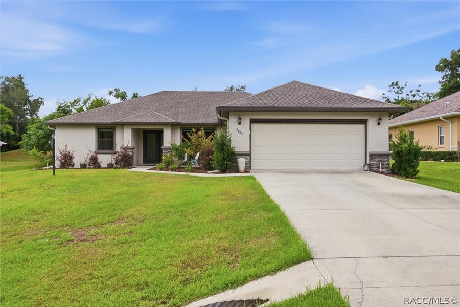 Property photo for 2834 N Canterbury Lake Drive, Hernando, FL