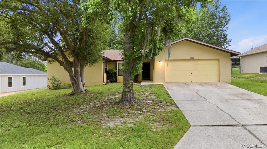Property photo for 2065 W Shining Dawn Lane, Lecanto, FL