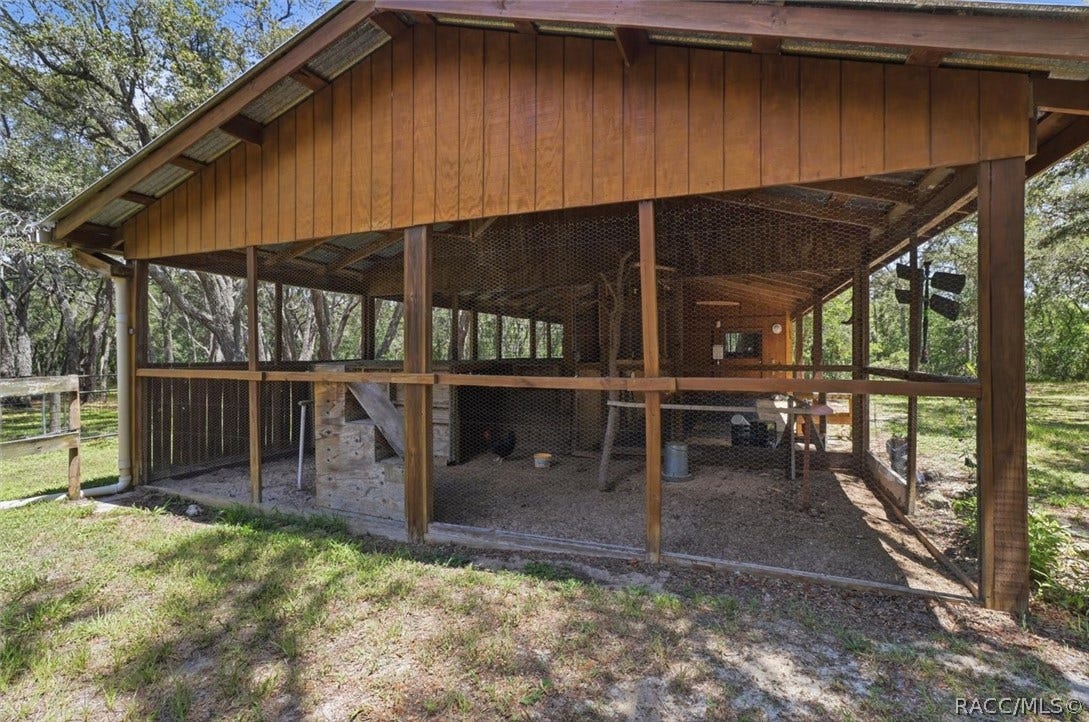 7298 S Rama Avenue, Lecanto, FL 34461