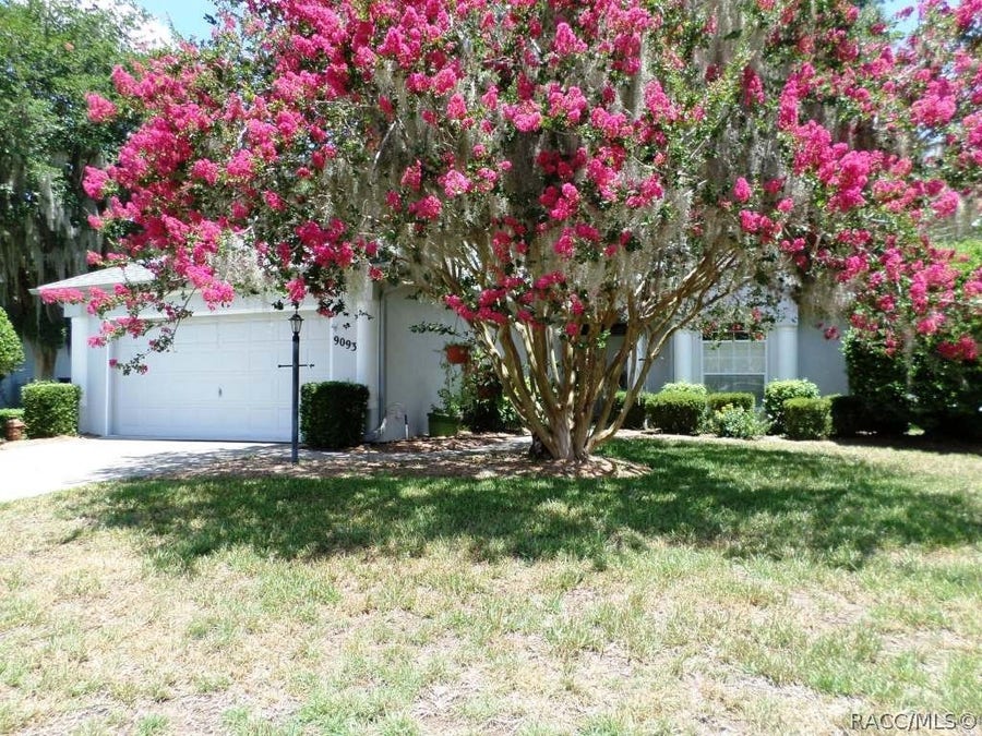 Property photo for 9093 SW 192nd Court Road, Dunnellon, FL