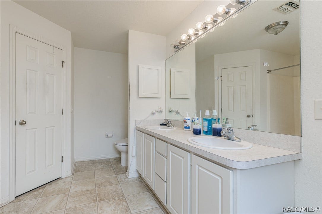 199 Linder Drive, Homosassa, FL 34446 199 Linder Drive, Homosassa, FL 34446