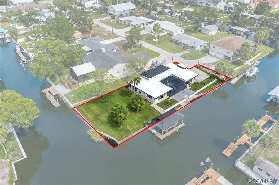 Property photo for 1941 NW 17th Street, Crystal River, FL