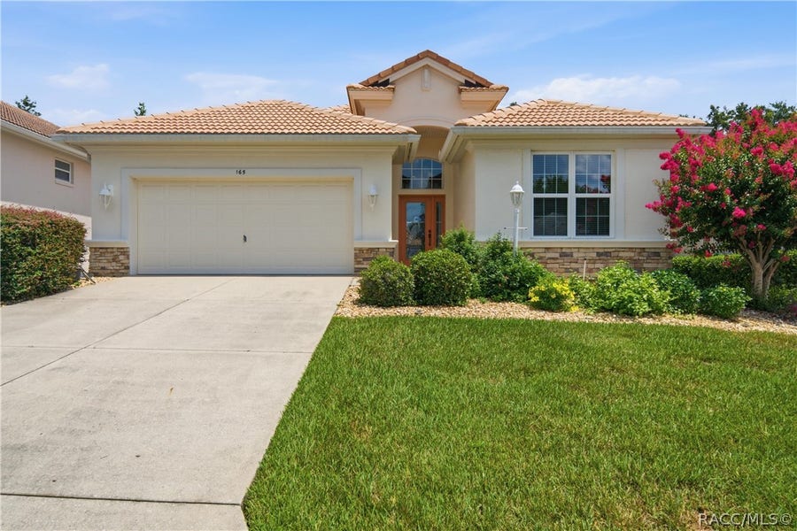 Property photo for 165 W Doerr Path, Hernando, FL