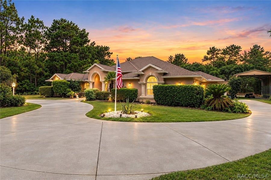 Property photo for 4847 W Geyser Court, Beverly Hills, FL