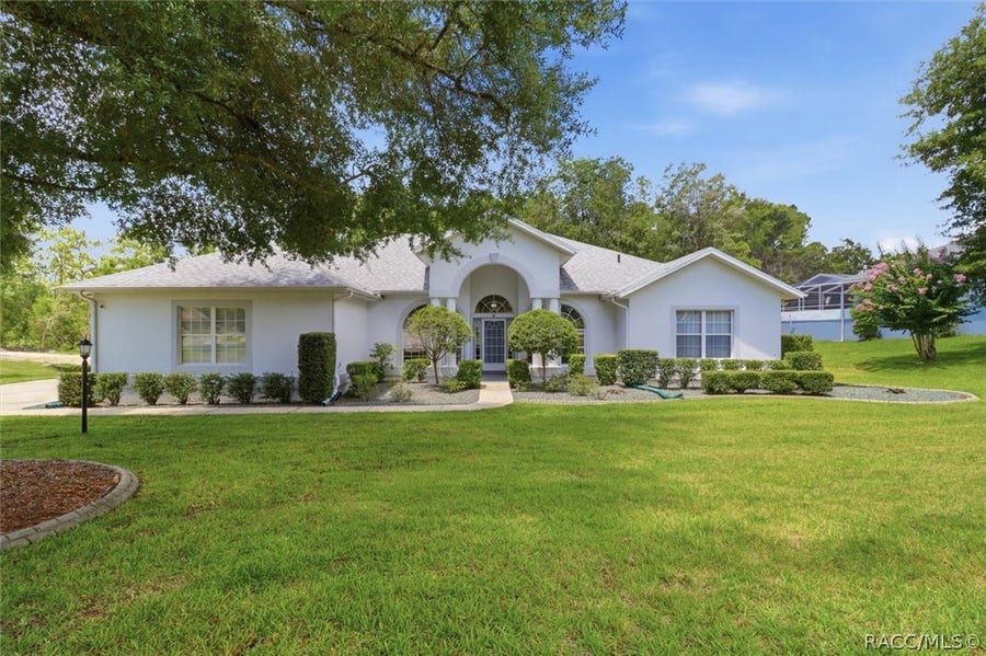 Property photo for 1886 E Saint James Loop, Inverness, FL
