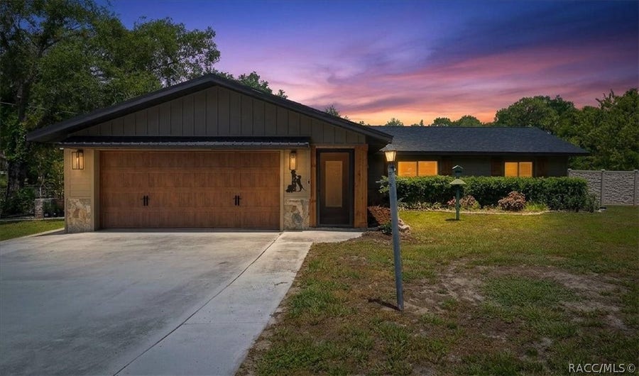 Property photo for 905 & 835 N McGowan Avenue, Crystal River, FL