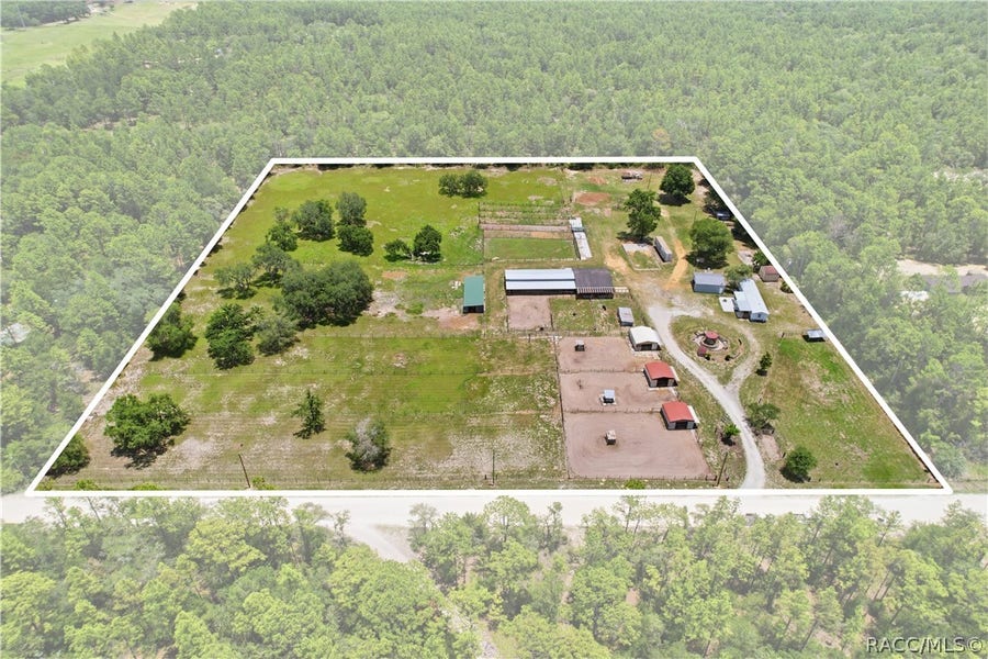 Property photo for 6635 N Velveteen Point, Dunnellon, FL
