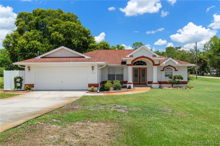 Property photo for 7229 W Milwe Lane, Crystal River, FL