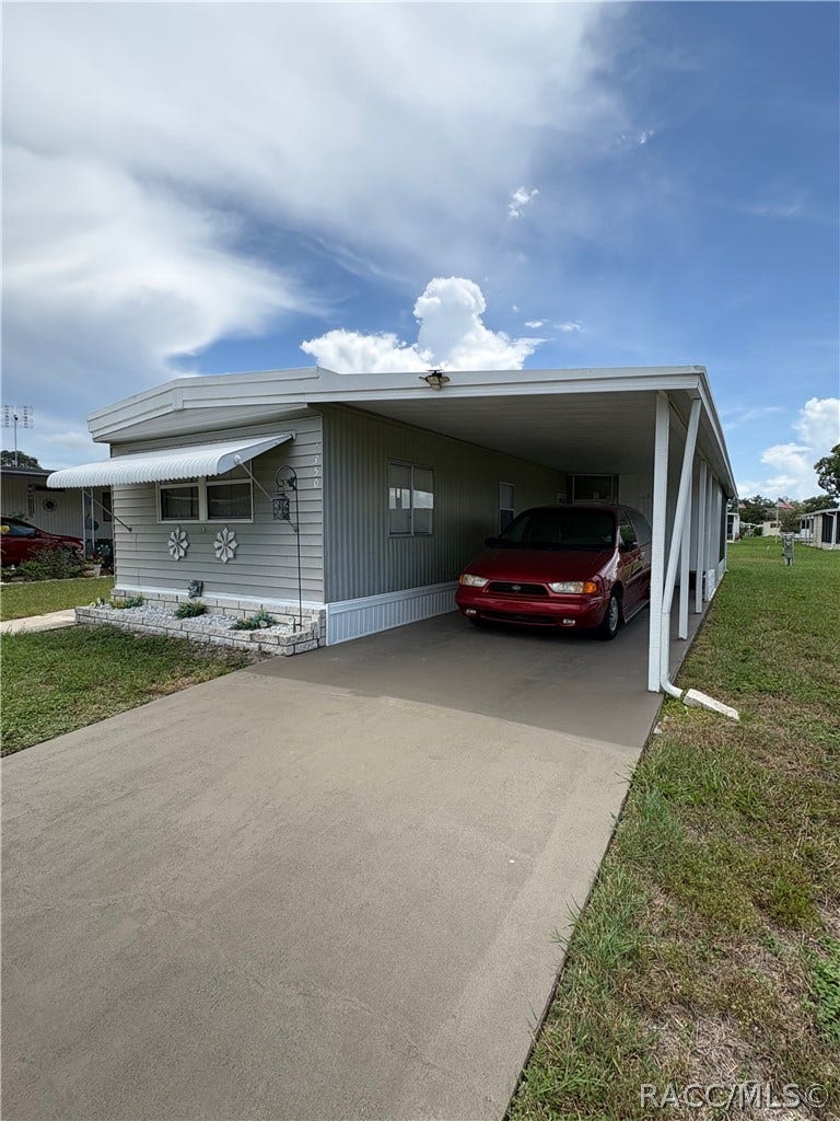 Property photo for Holiday, FL