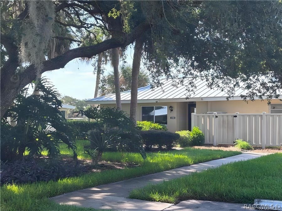 Property photo for 11402 W Bayshore Drive, Crystal River, FL