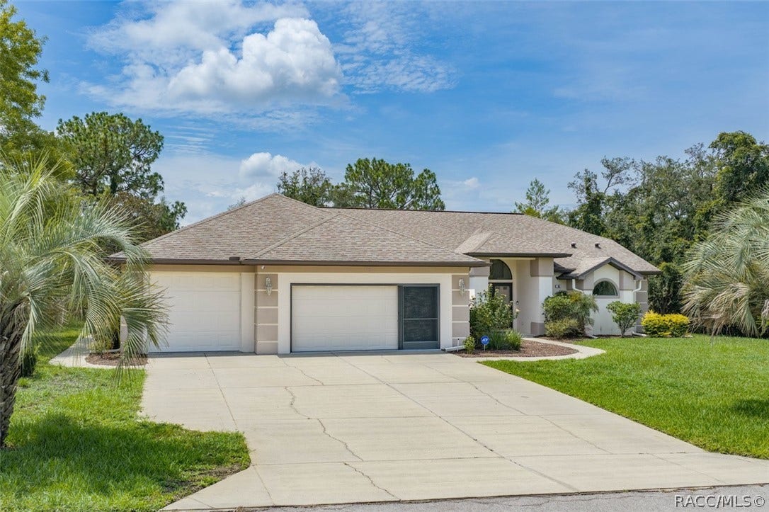 10 Rudbeckia Court, Homosassa, FL 34446 FRONT VIEW