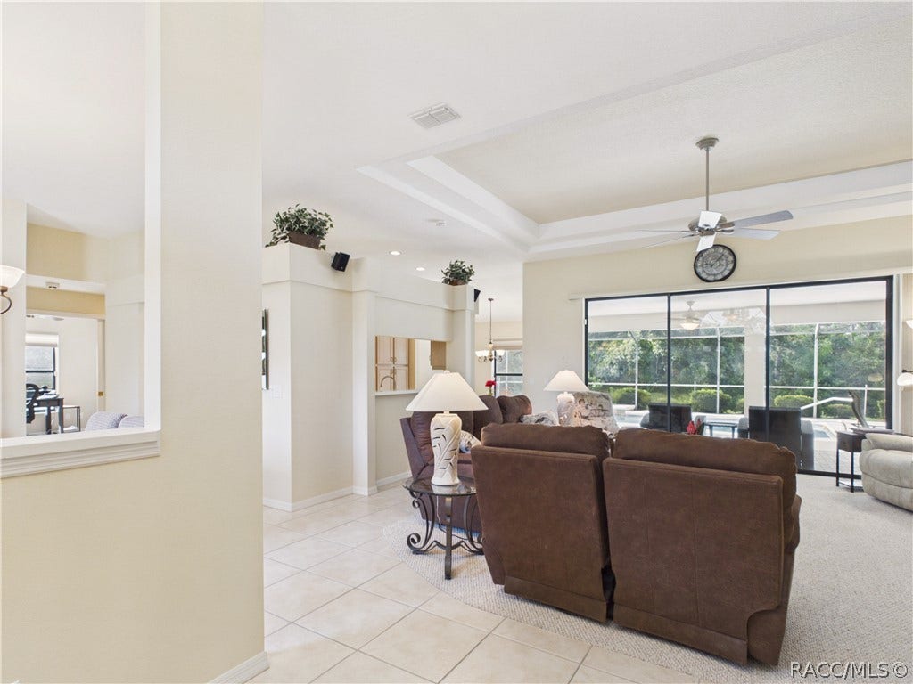 10 Rudbeckia Court, Homosassa, FL 34446 VIEW OF THE GREAT ROOM FROM THE FOYER