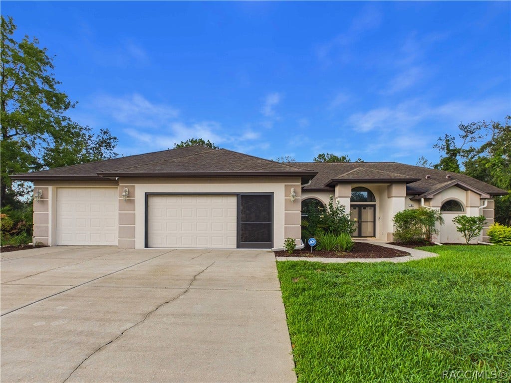 10 Rudbeckia Court, Homosassa, FL 34446 FRONT VIEW