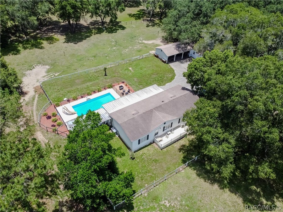 Property photo for 8120 E Derby Oaks Drive, Floral City, FL