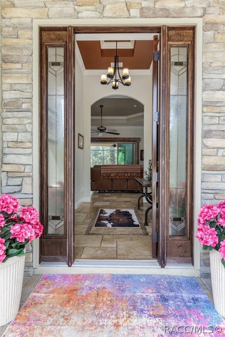 4750 W Mohawk Drive, Beverly Hills, FL 34465 Entry--Come on in!