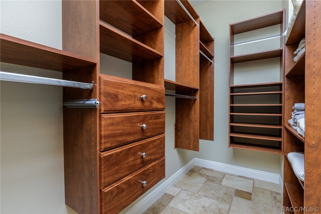 4750 W Mohawk Drive, Beverly Hills, FL 34465 2 walk in closets with built ins