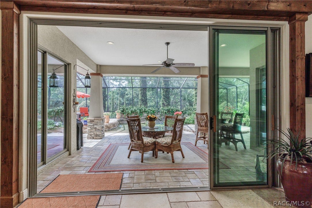 4750 W Mohawk Drive, Beverly Hills, FL 34465 Sliders to Lanai/pool
