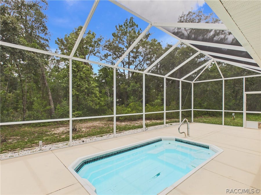 Property photo for 16 E Primula Court, Homosassa, FL